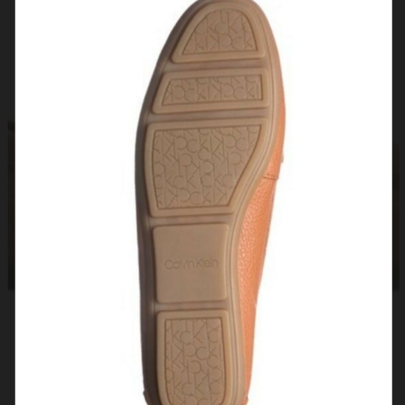 Women's Calvin Klein Lira loafers. Size 7 - Picture 5 of 16